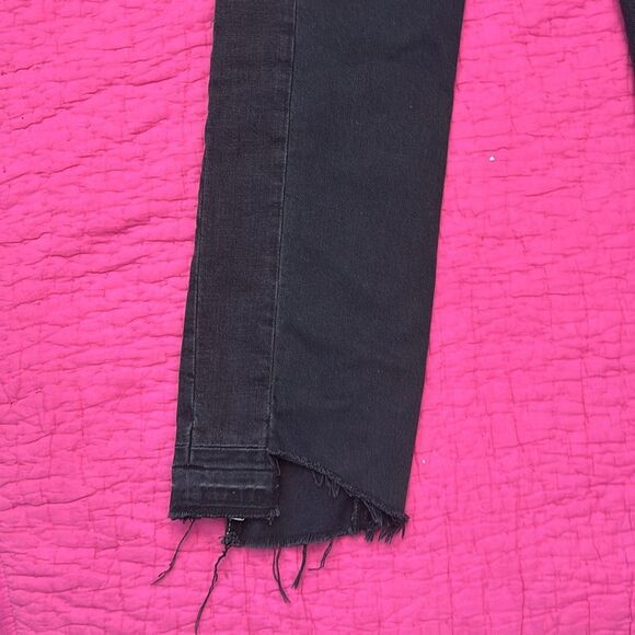 Current/Elliott Black/ gray front zippers detailed Jeans, Size 27 - Picture 6 of 7
